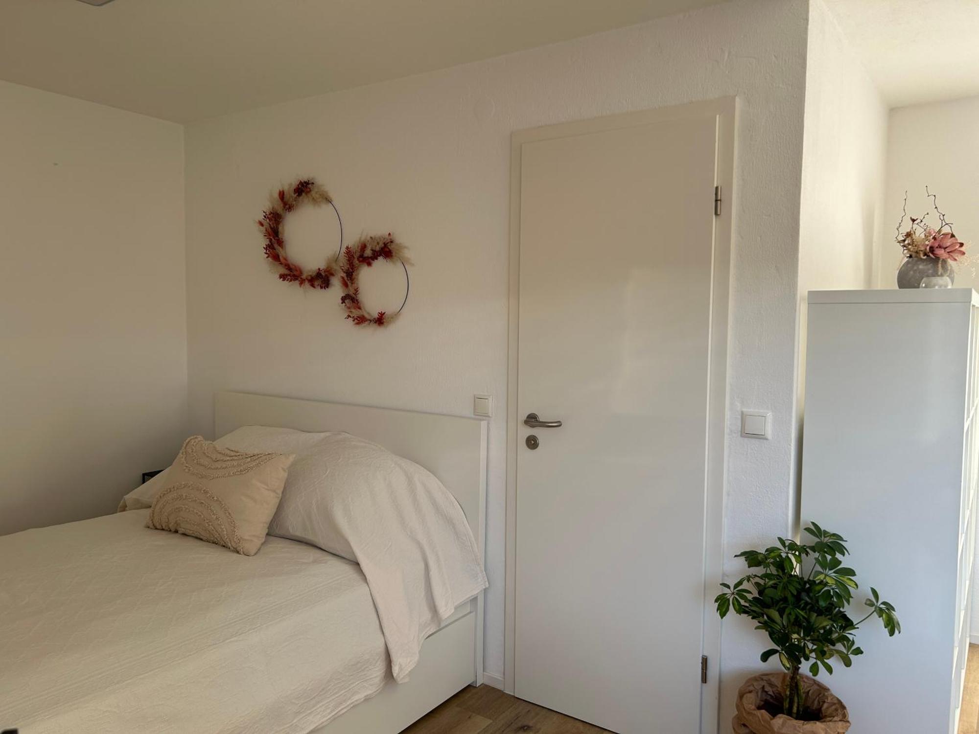 Schoene 1-Zimmer Wohnung Am Bahnhof 2 Parkplaetze ゾントホーフェン エクステリア 写真