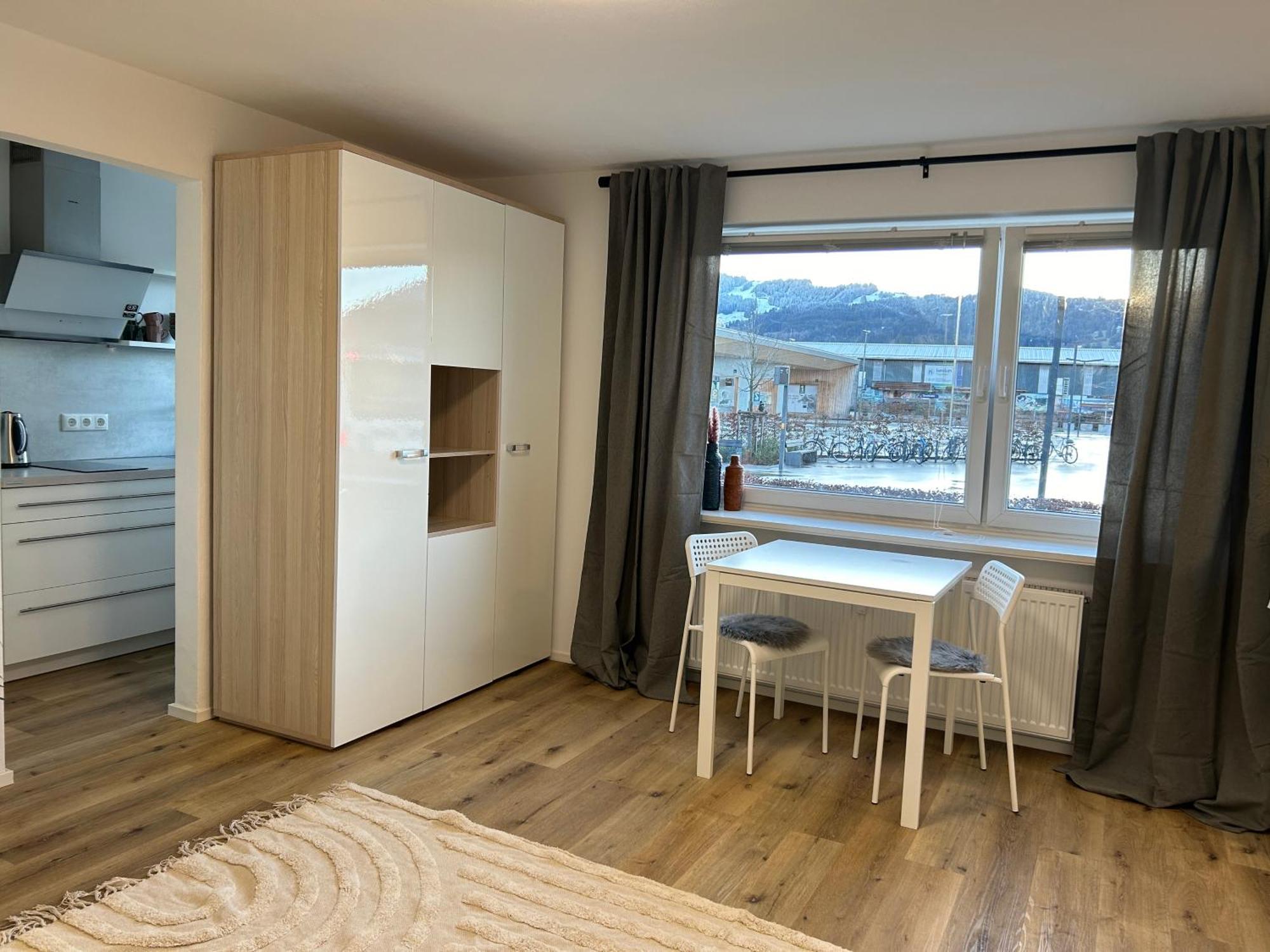 Schoene 1-Zimmer Wohnung Am Bahnhof 2 Parkplaetze ゾントホーフェン エクステリア 写真